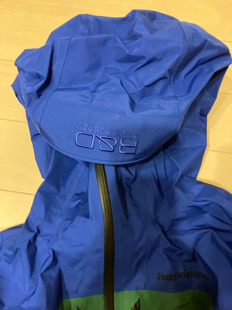 寒波対策SALE!! Peak performance ウェアセット