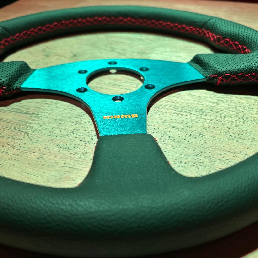 MOMO スポーツステアリング 本体　350mm