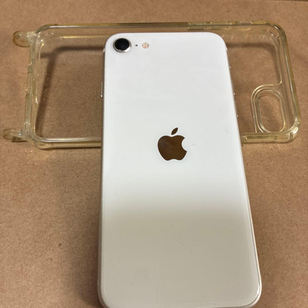 K*u様 Apple iPhone SE (SIMロックなし)
