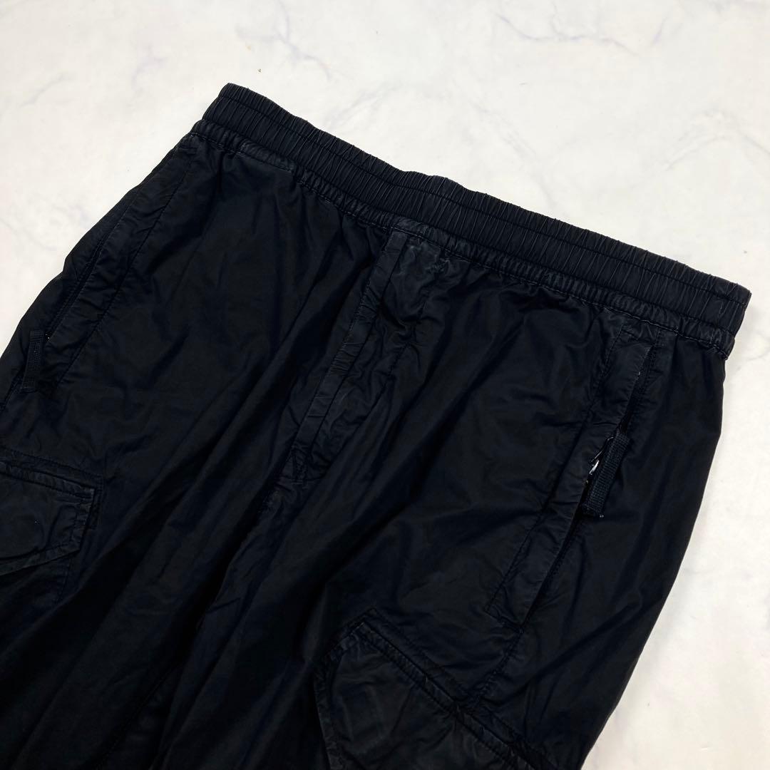 ストーンアイランド コットンポプリン シャーリング テーパード カーゴパンツ