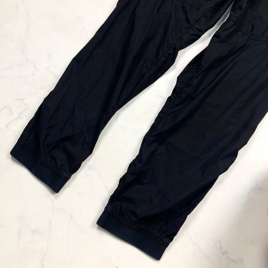 ストーンアイランド コットンポプリン シャーリング テーパード カーゴパンツ