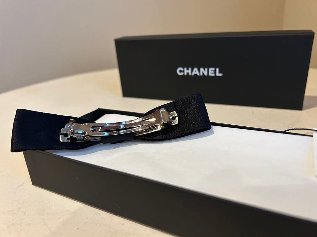 シャネル リボン バレッタ