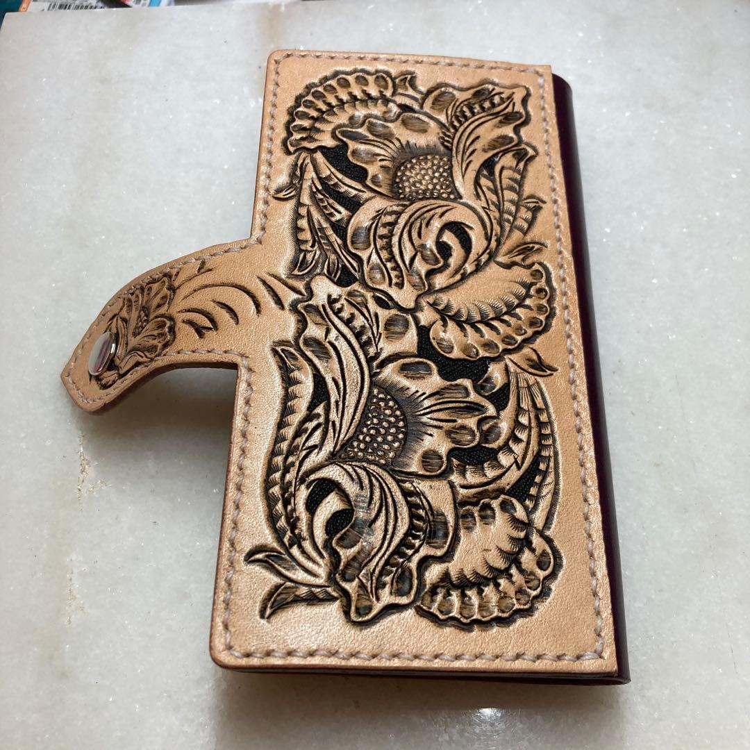 iPhoneSE 第2/第3世代　手帳型携帯ケース　レザーカービング 確認用