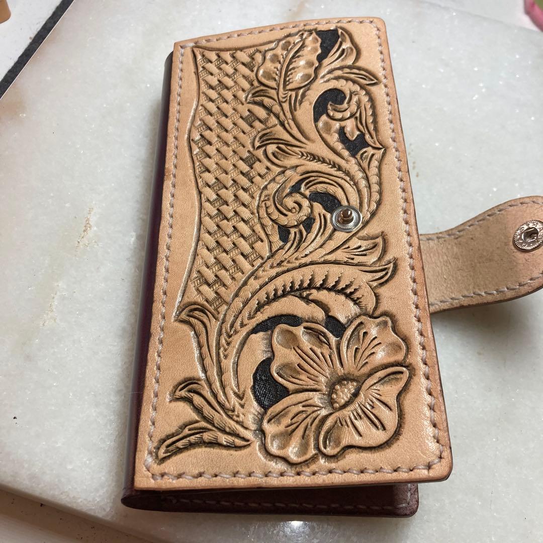 iPhoneSE 第2/第3世代　手帳型携帯ケース　レザーカービング 確認用