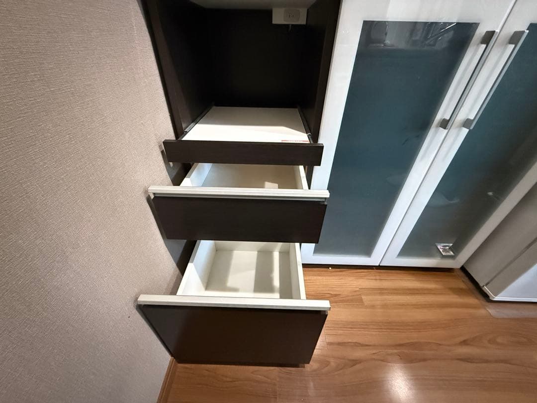 ニトリ　食器棚