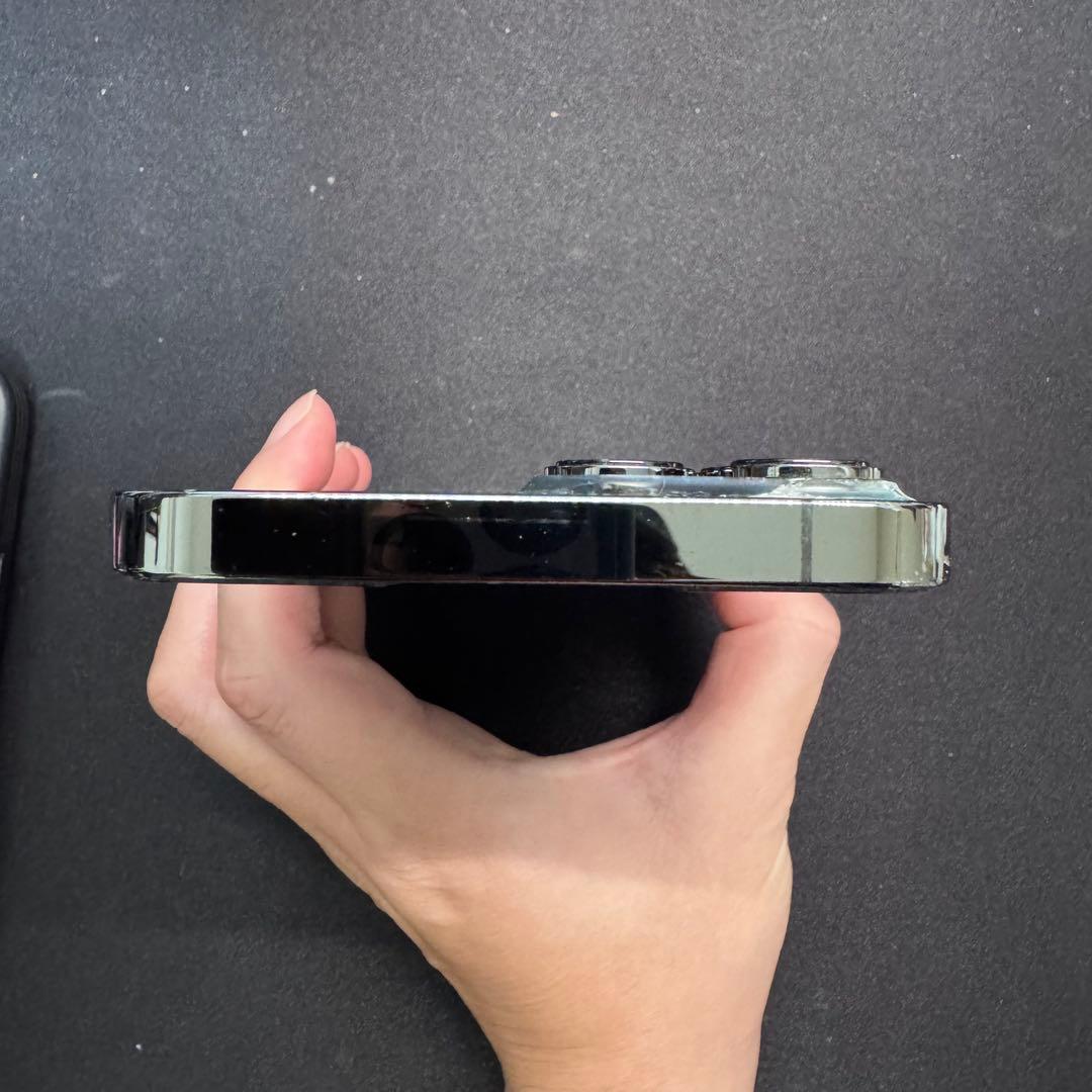 iPhone 13 pro max 256GB 初期化済み