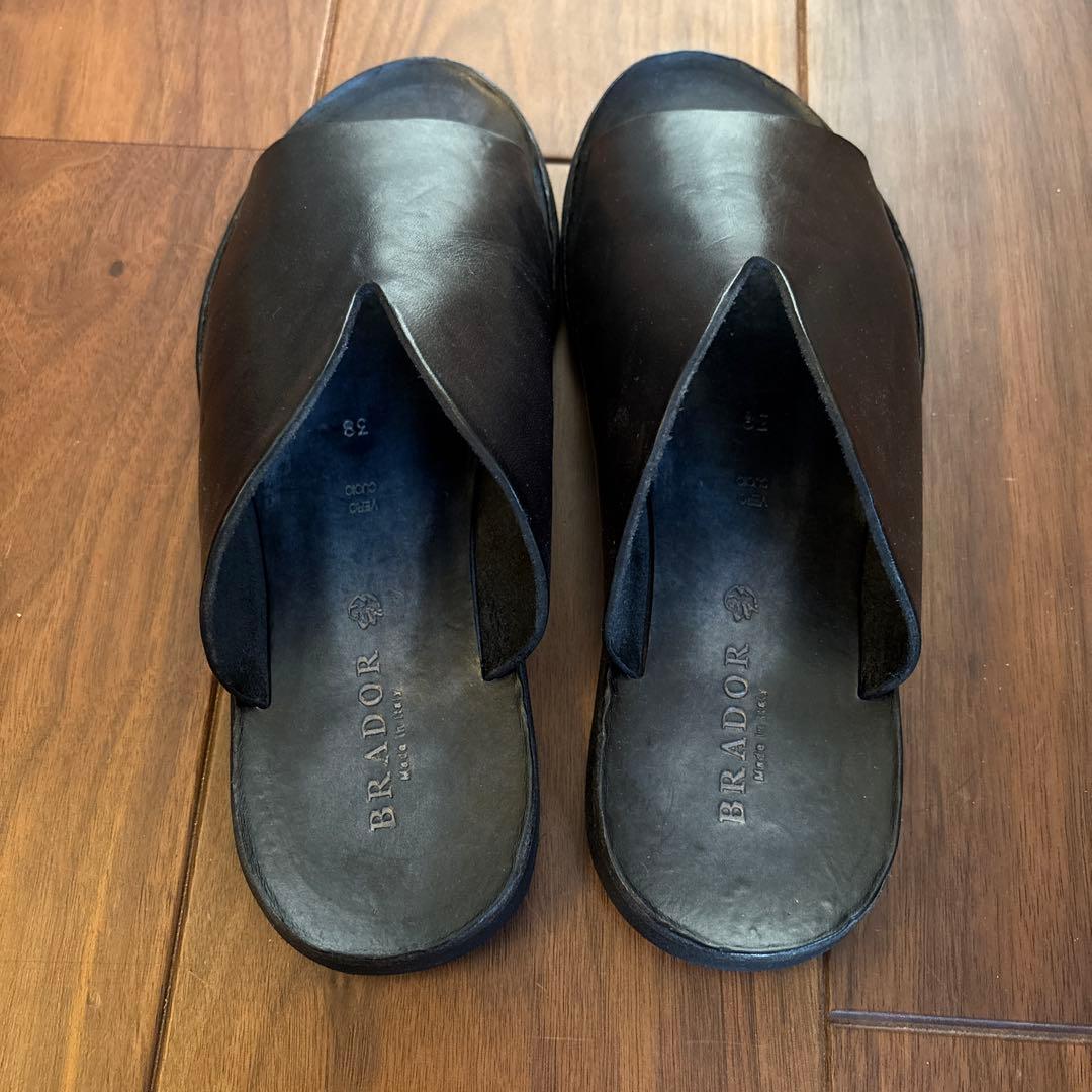 【未使用品】BRADOR 38(24.0-24.5) ブラック サンダル