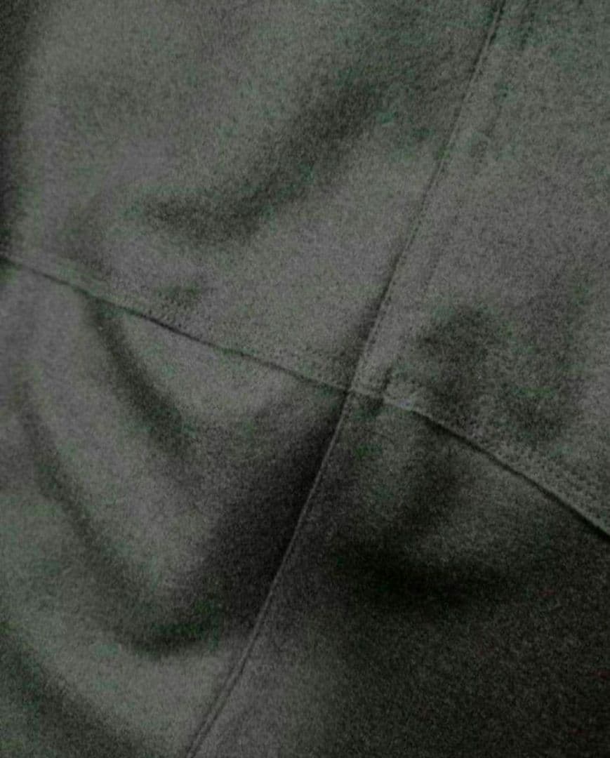 イクゾウバルーンパンツ　圧縮ウール黒