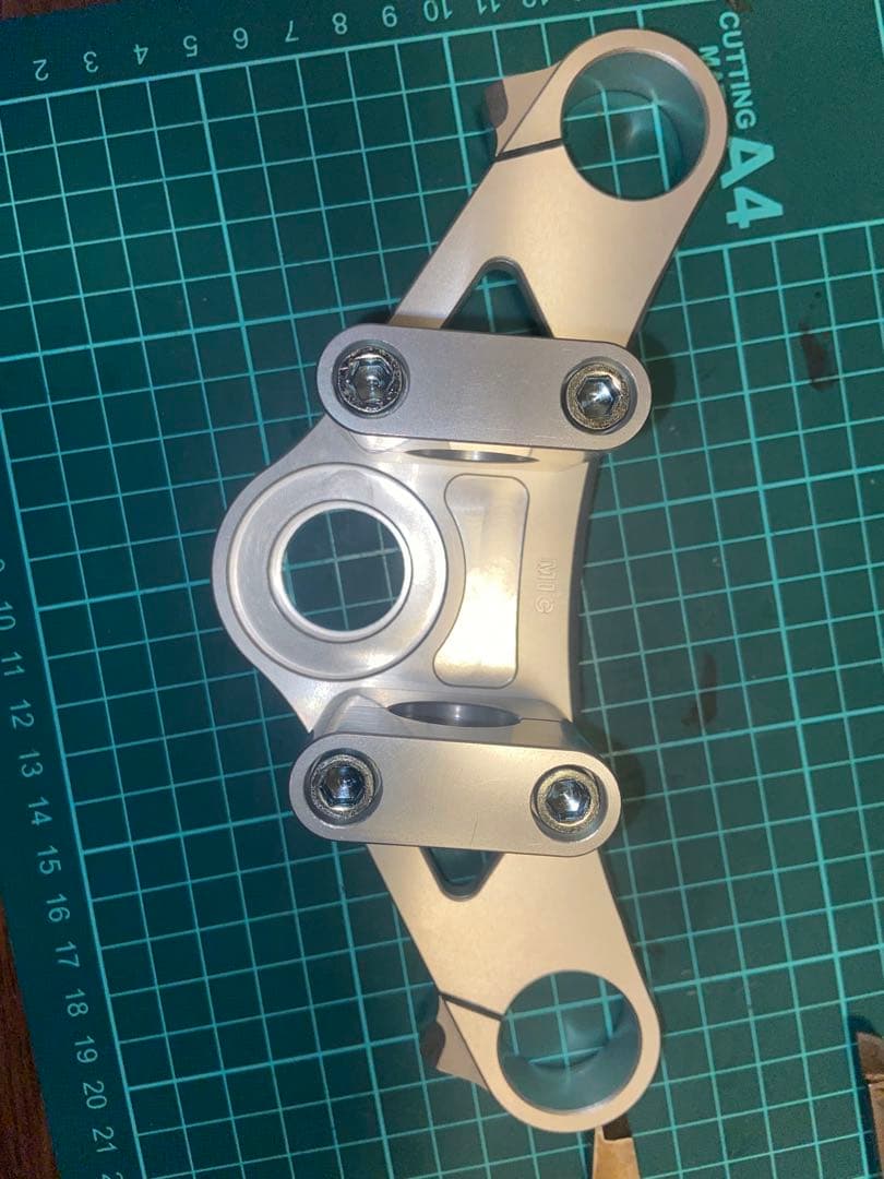 HONDAモンキー ゴリラ ダックス 用 アルミトップブリッジ