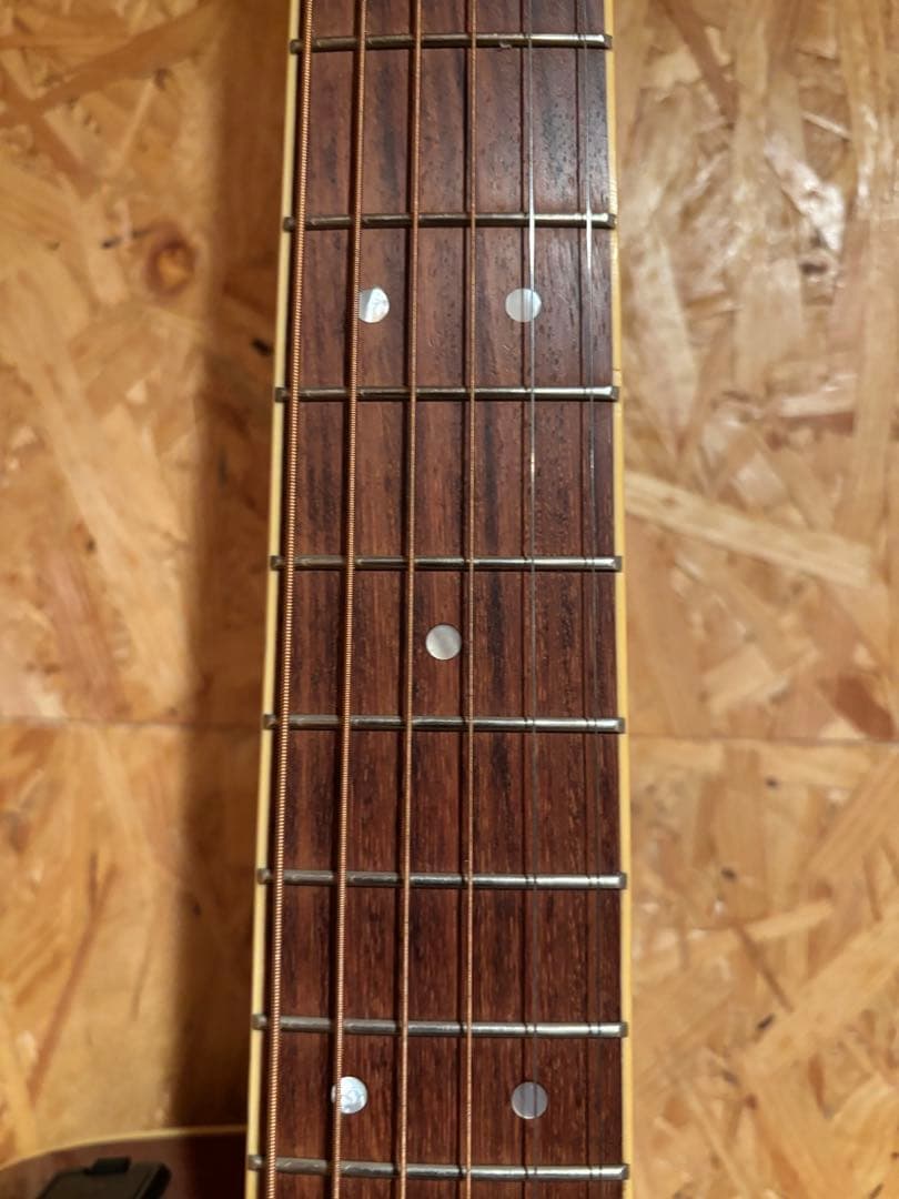 ヤマハAPX700Ⅱ エレアコ ナチュラル色