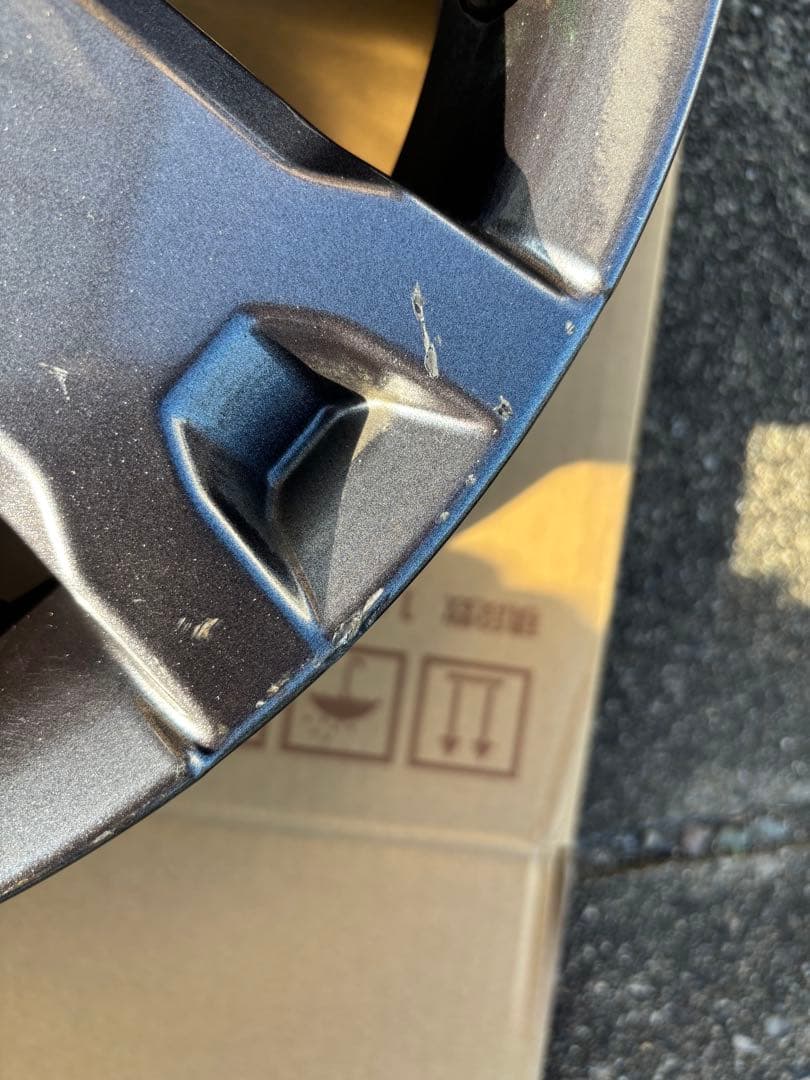 送料無料　タフト15インチ グレー 5スポークホイール 4個セット