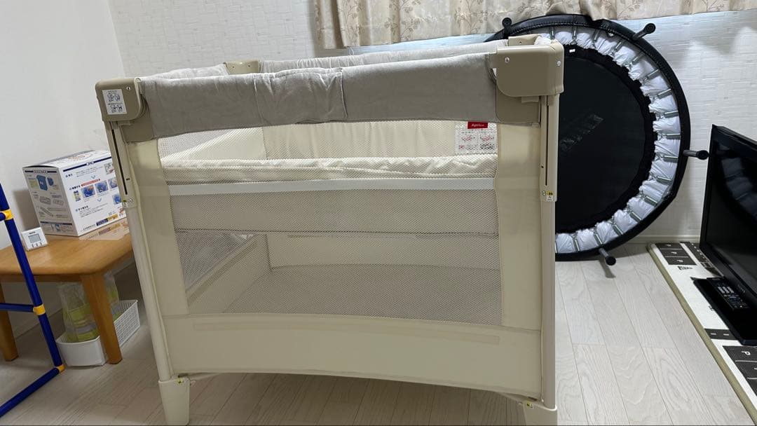 【美品　週末限定値下げ】アップリカ　ココネルエアープラスAB ホワイトベージュ