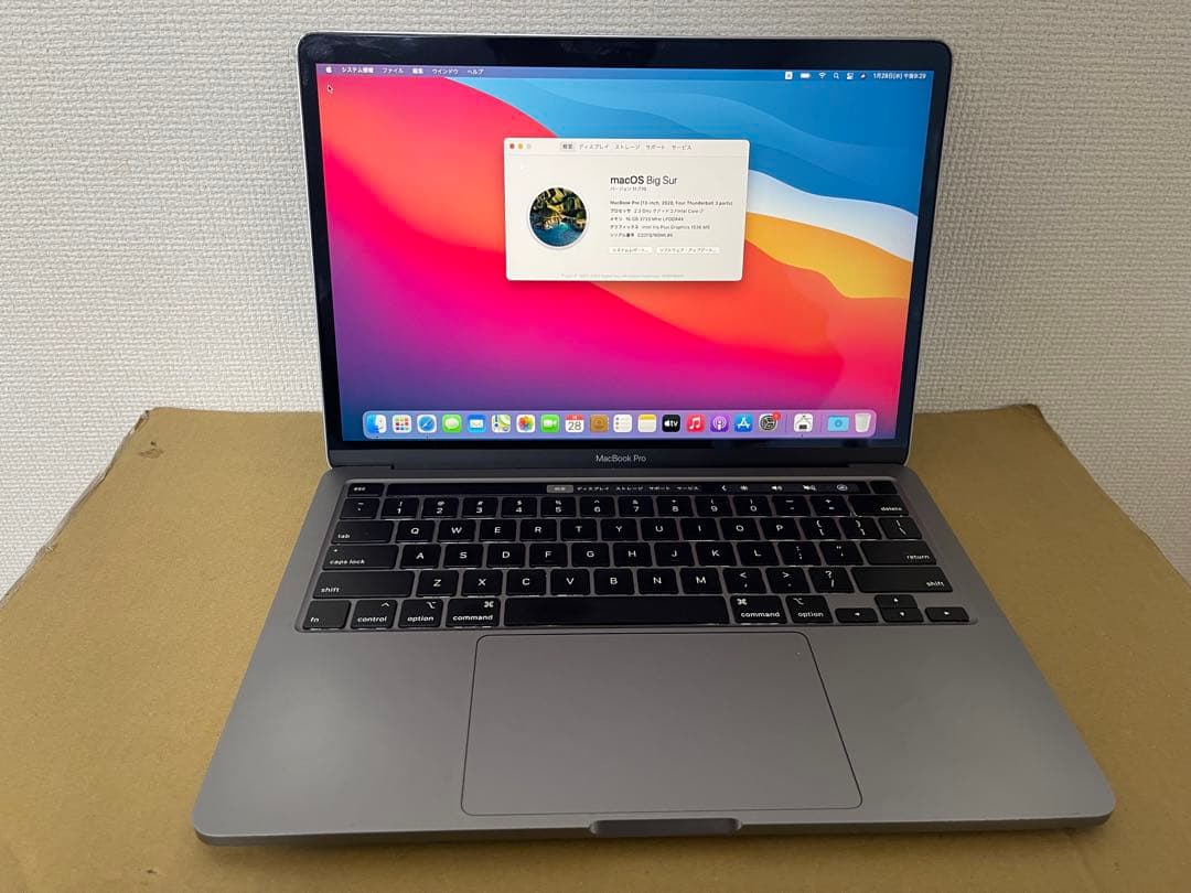 MacBook本体 MacBook Pro 13-inch I7 /16 GB/1 TB(SSD)