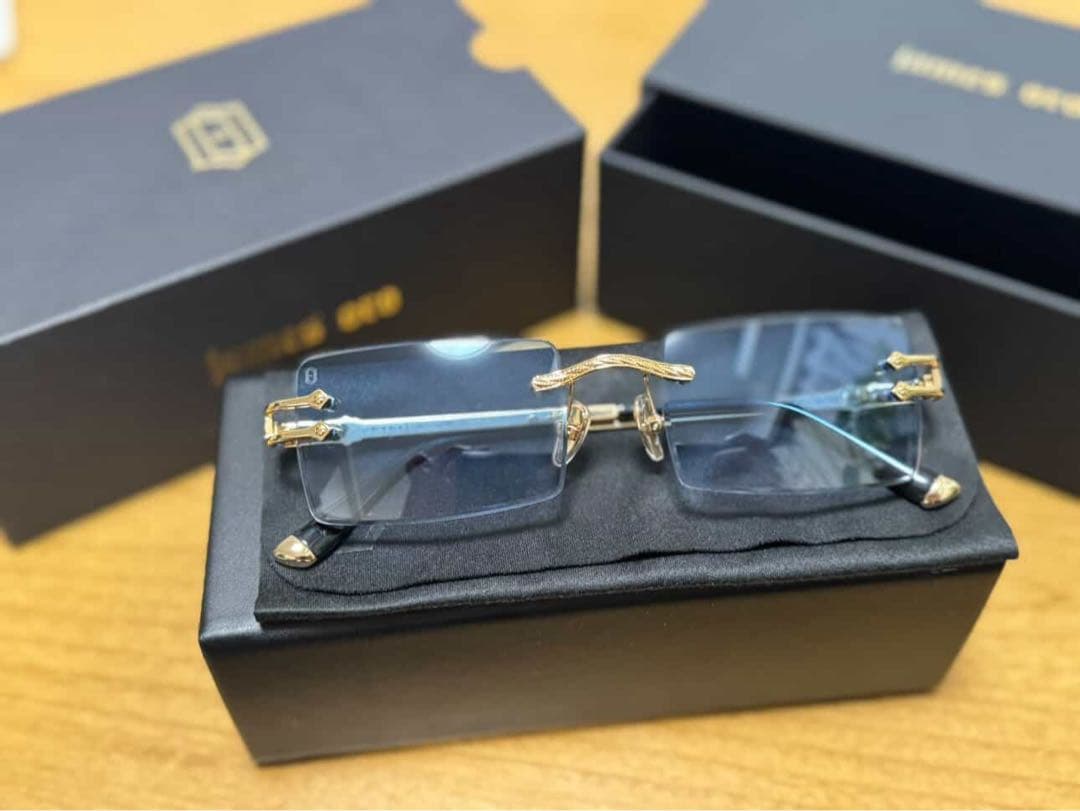 james oro スクエアサングラス ブルーレンズ