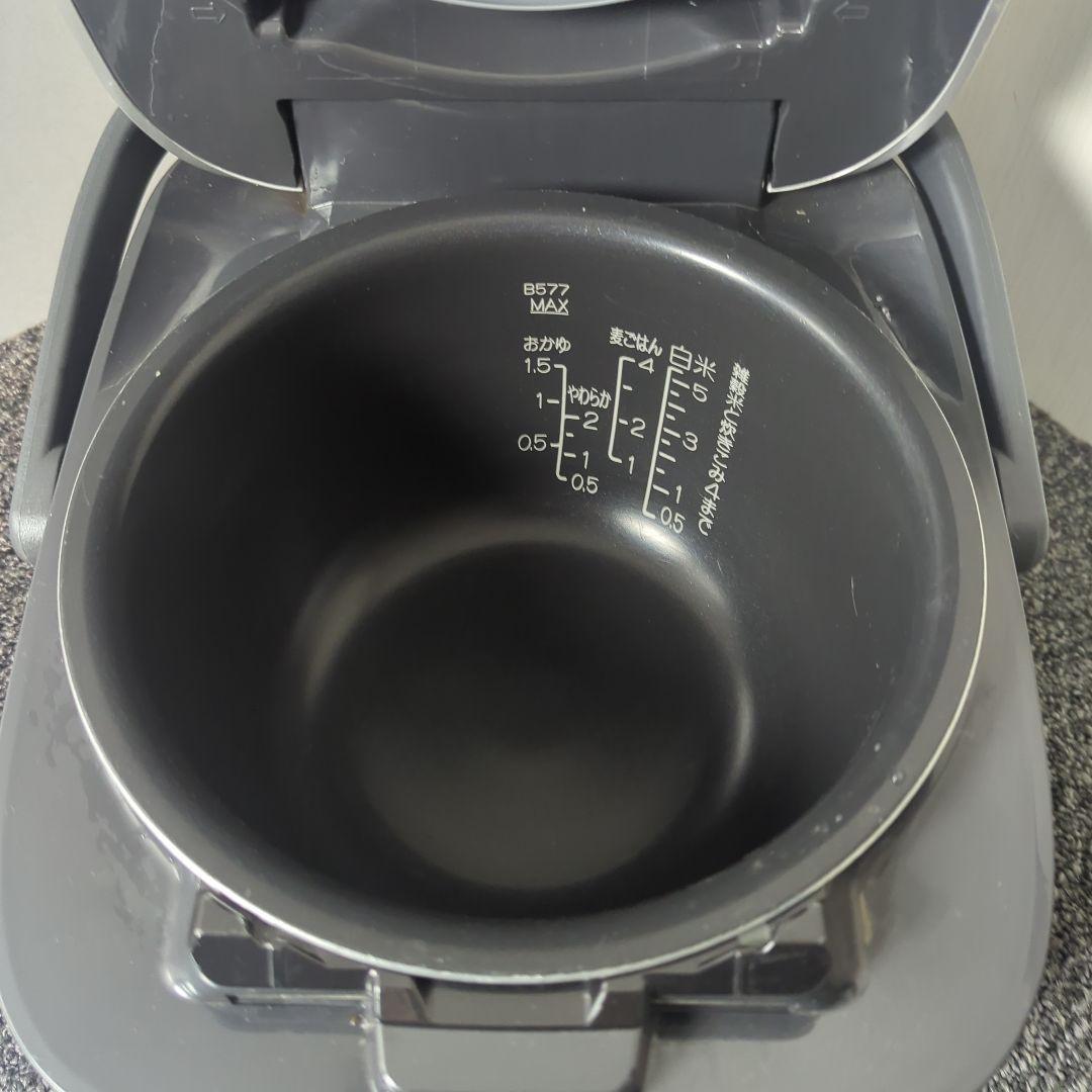 23年製 ZOJIRUSHI象印 圧力IH炊飯器 NW-PU10