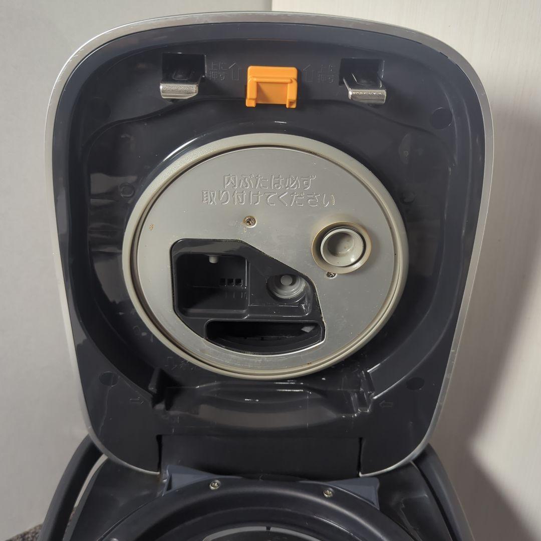 23年製 ZOJIRUSHI象印 圧力IH炊飯器 NW-PU10