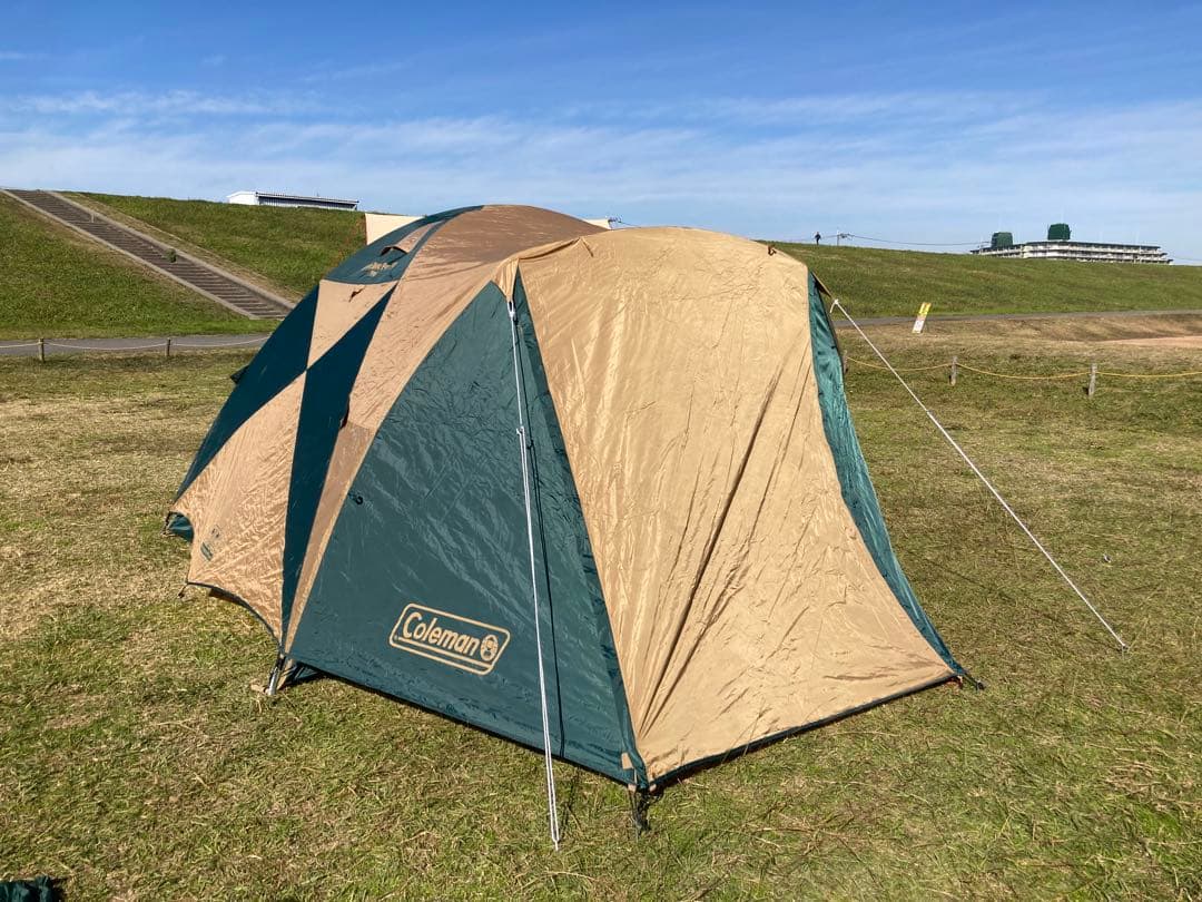 Coleman ドーム型テント270