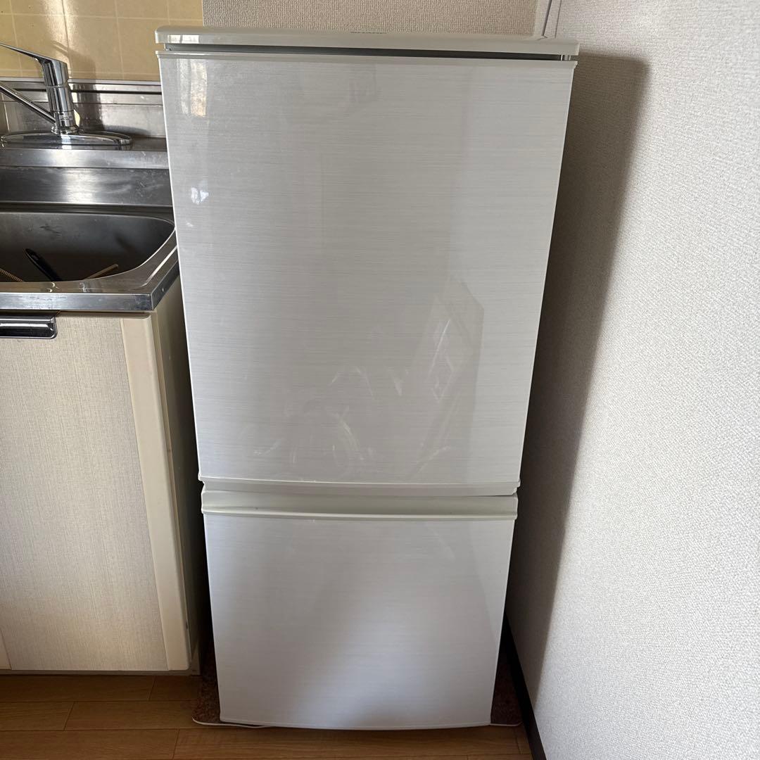 【まもなく終了】SHARP SJ-D14C-W ホワイト 冷蔵庫