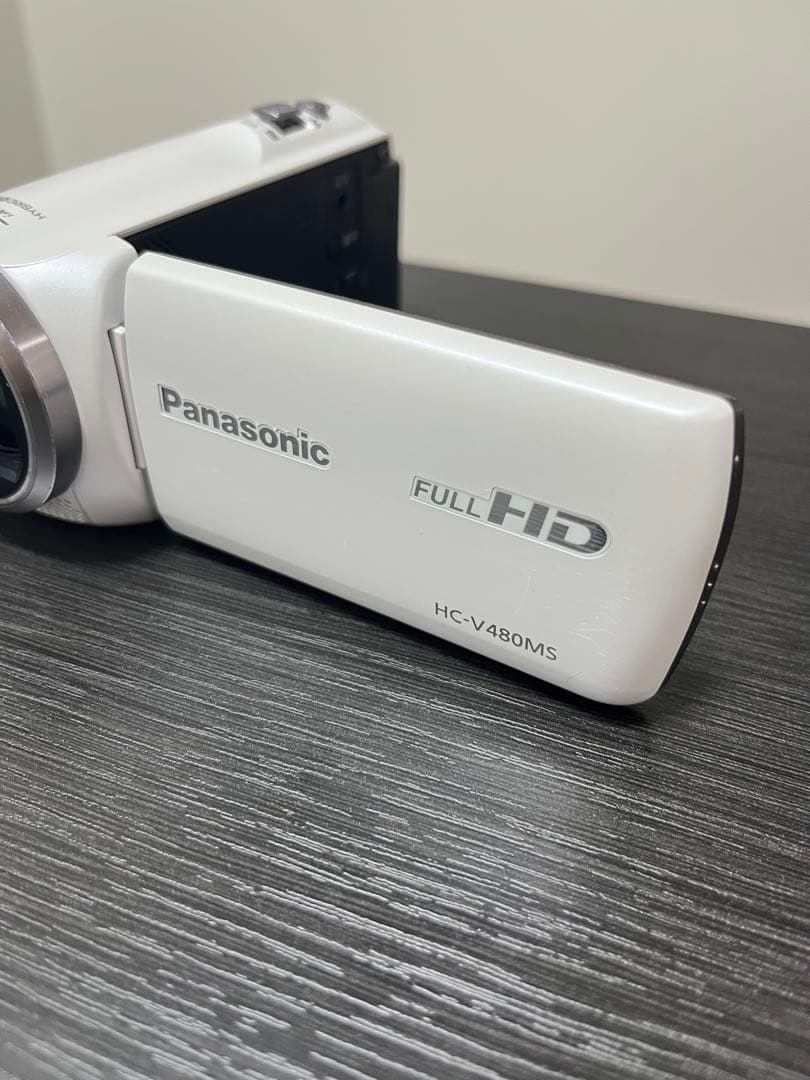 パナソニック HC-V480MS ビデオカメラ 白 動作確認済み　数回使用