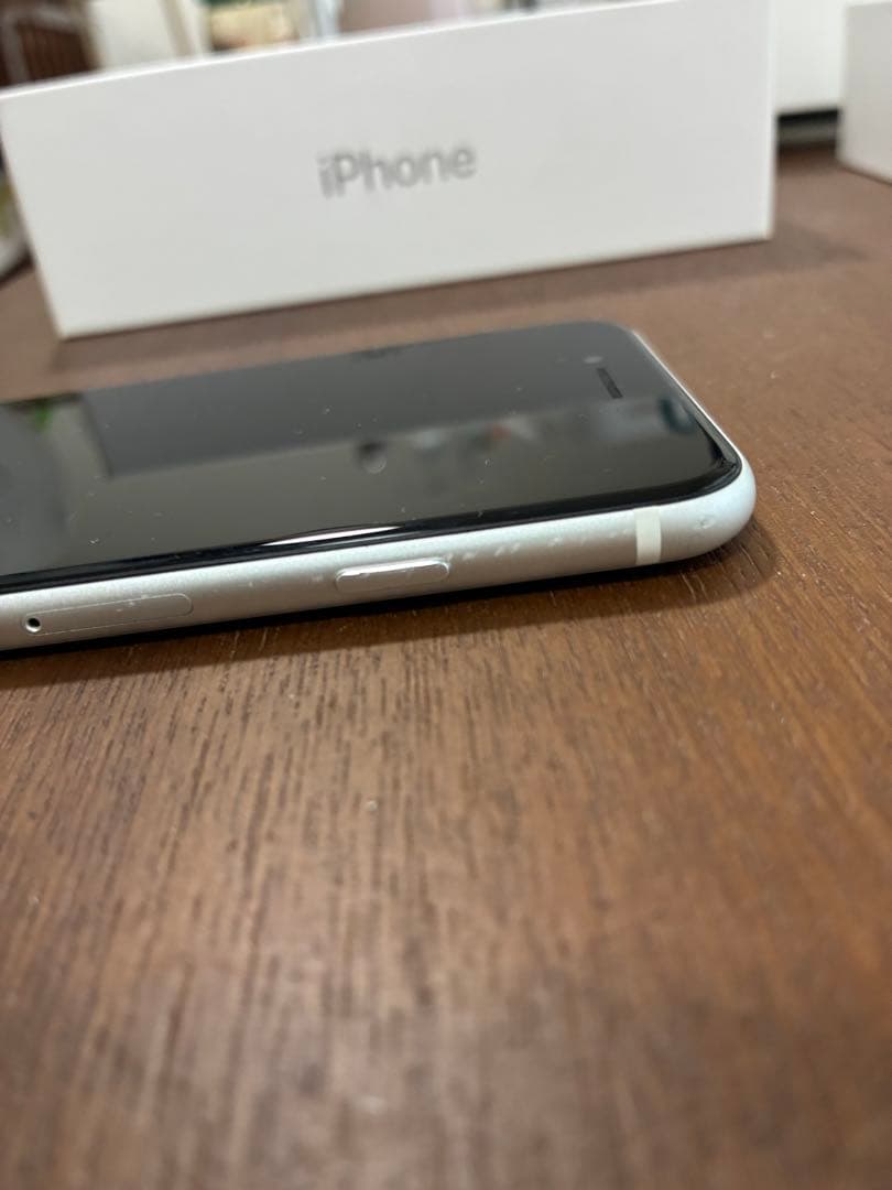 スマートフォン本体 Apple iPhone SE 128GB