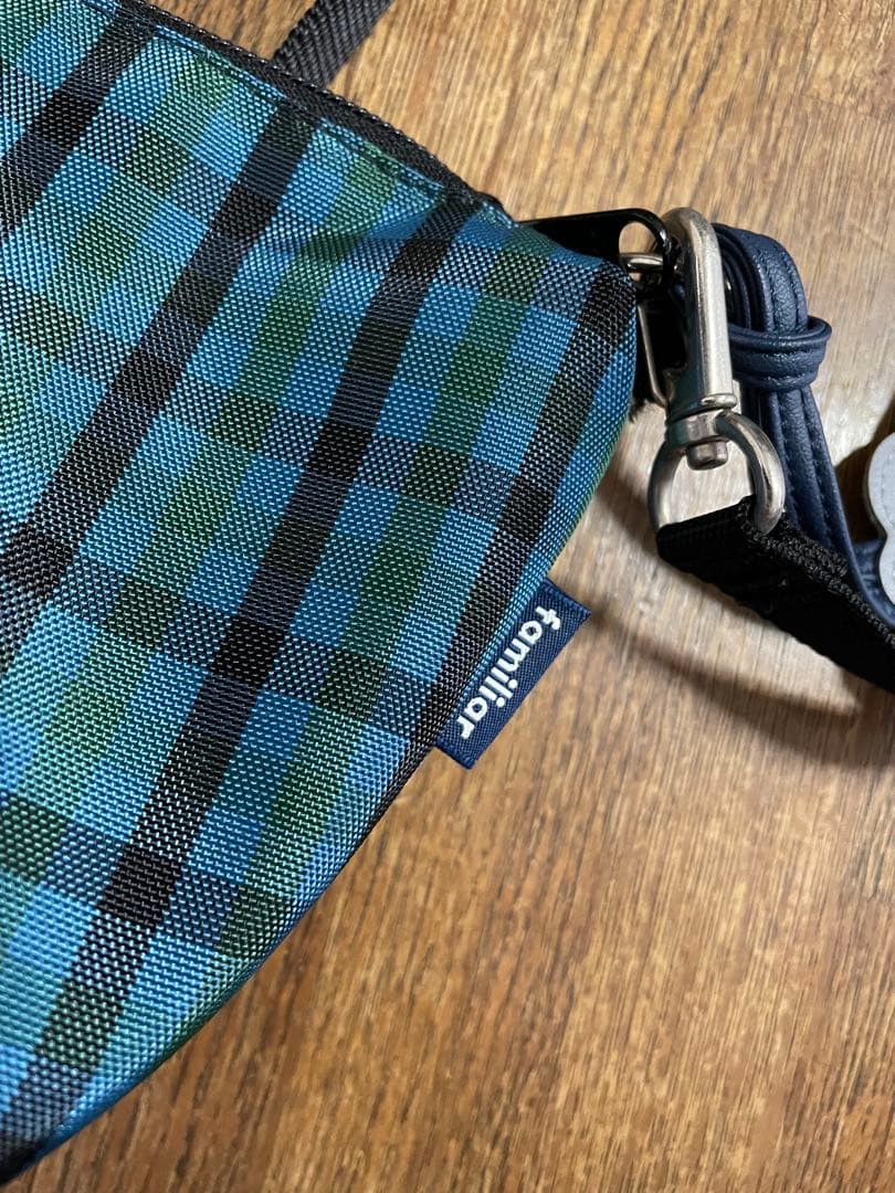 ファミリア　ポシェット