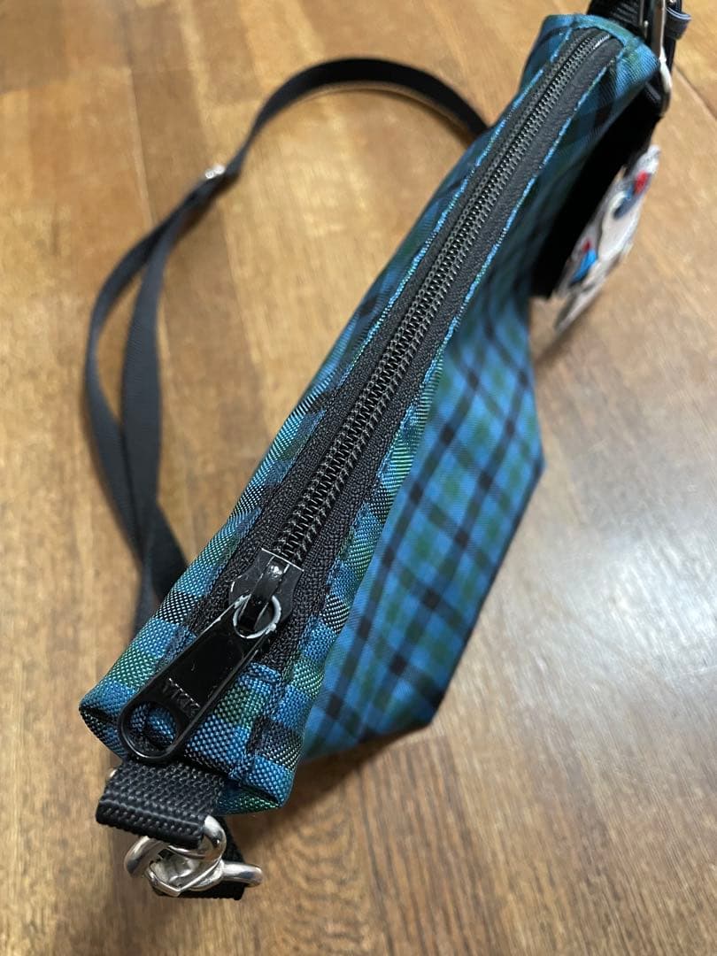 ファミリア　ポシェット