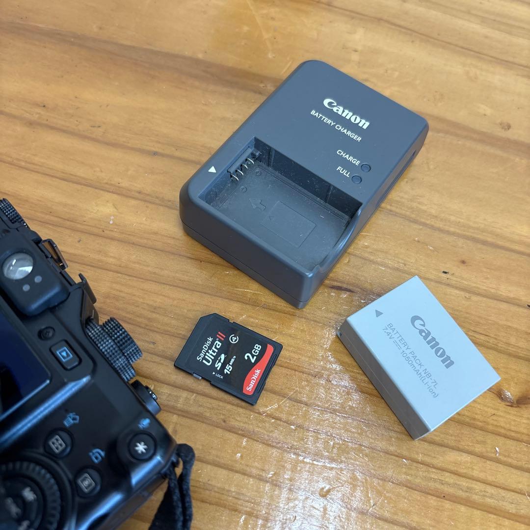 Canon G10 コンパクトデジタルカメラ　キヤノン　美品　純正ケース付き