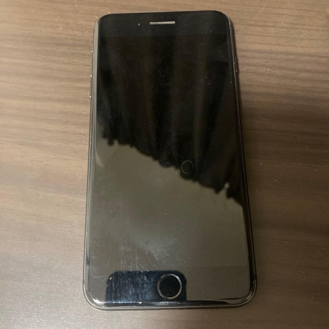 iPhone 8 Plus スペースグレー 本体