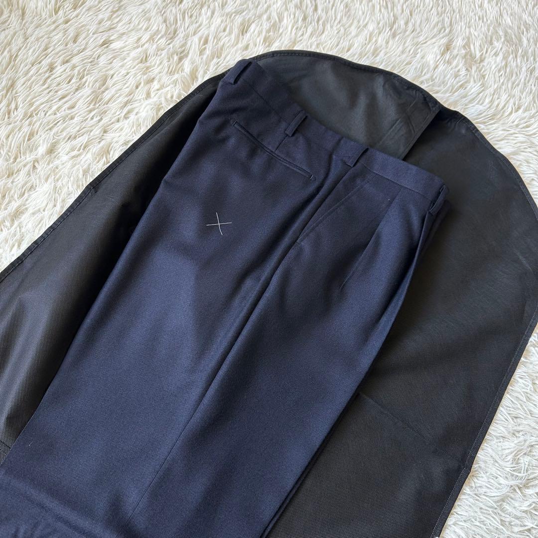 新品未使用　スーツ　ダブルブレスト　日本製生地　ネイビー　BE8　大きいサイズ