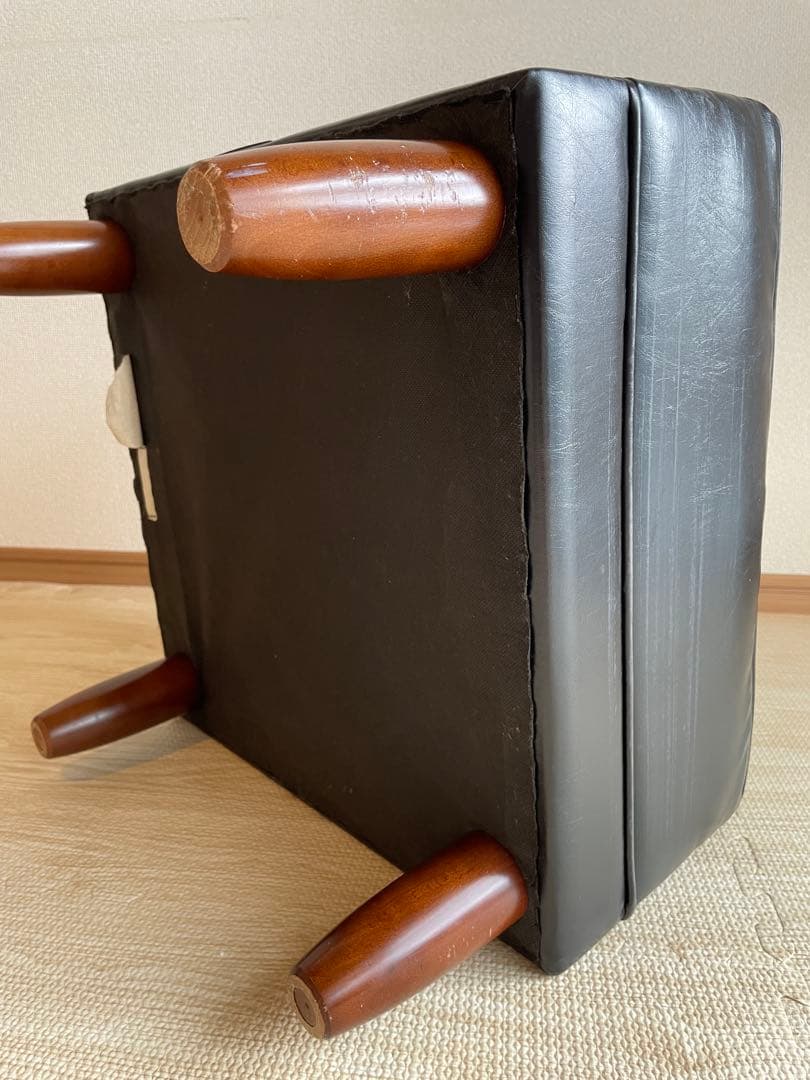 カリモク60 オットマン　karimoku スツール