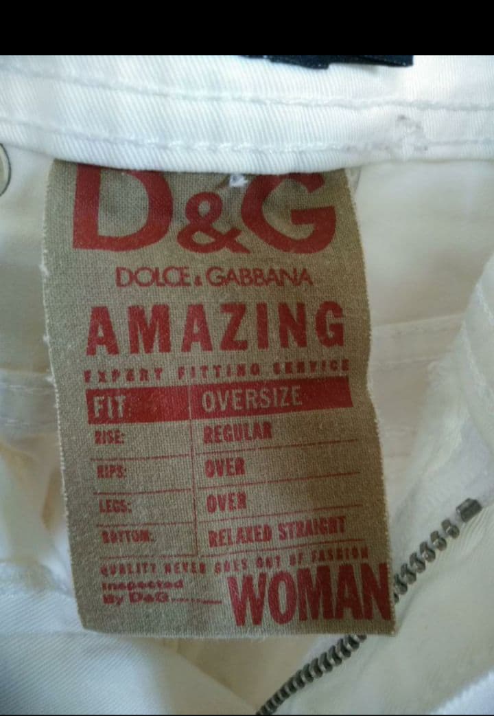 DOLCE ＆ GABBANA ホワイトハーフパンツ