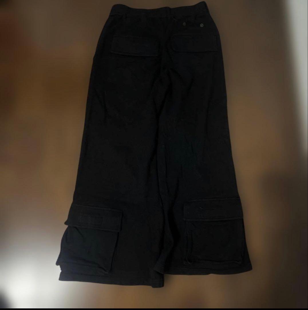 AMNJX平本蓮着用ブラックカーゴパンツ