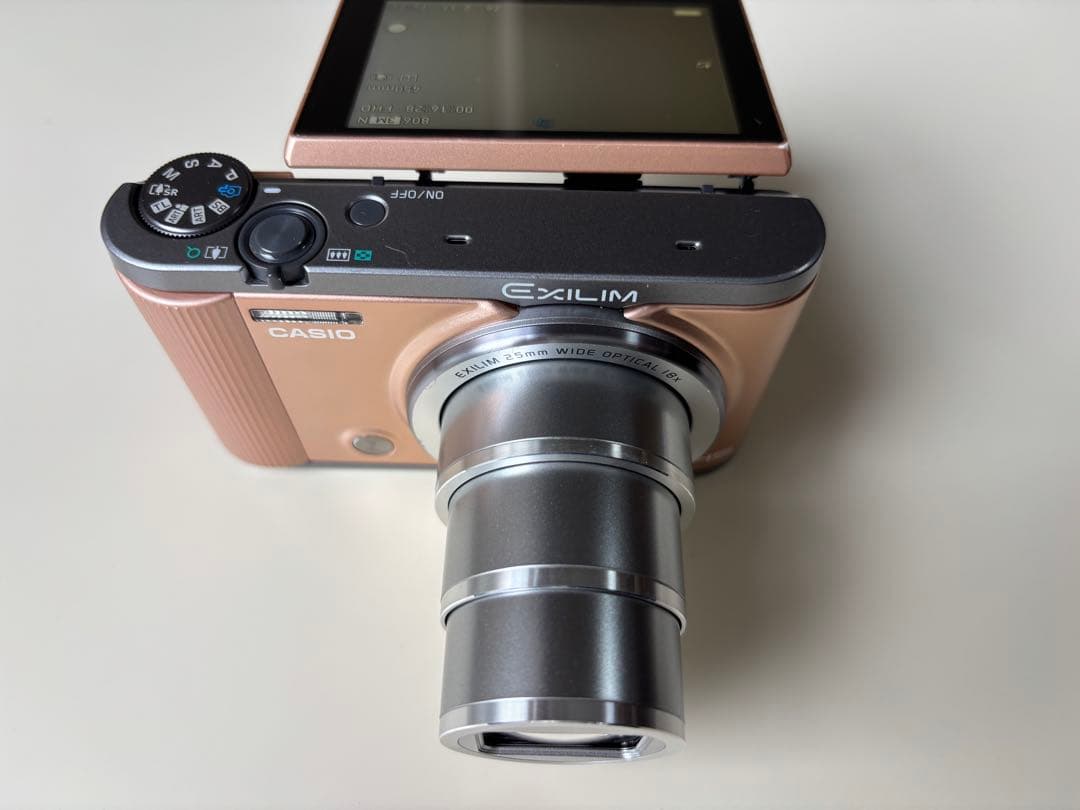 CASIO EXILIM EX‑ZR1700 デジタルカメラ　18倍ズーム