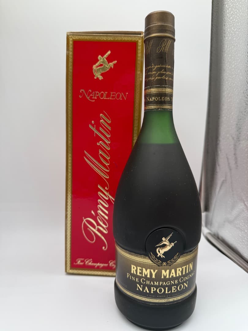 【未開封】REMY MARTIN 箱付き