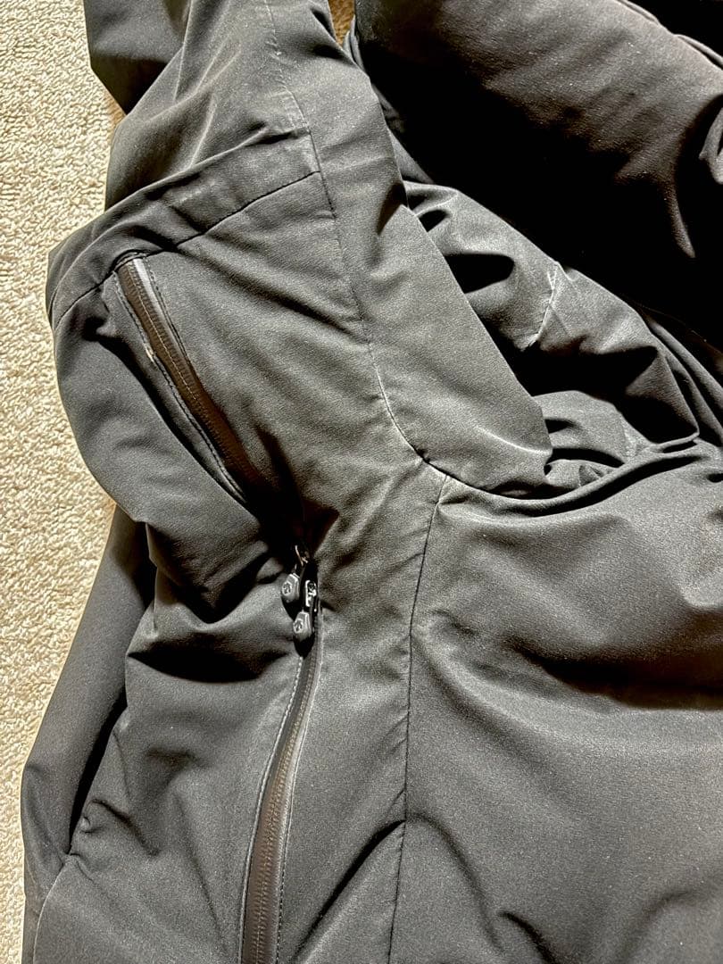 デサント 水沢ダウン オルテライン アンカー ダウンジャケット DESCENT