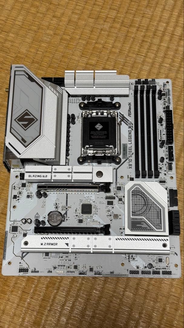 ackyあ X870 Steel Legend Wifi