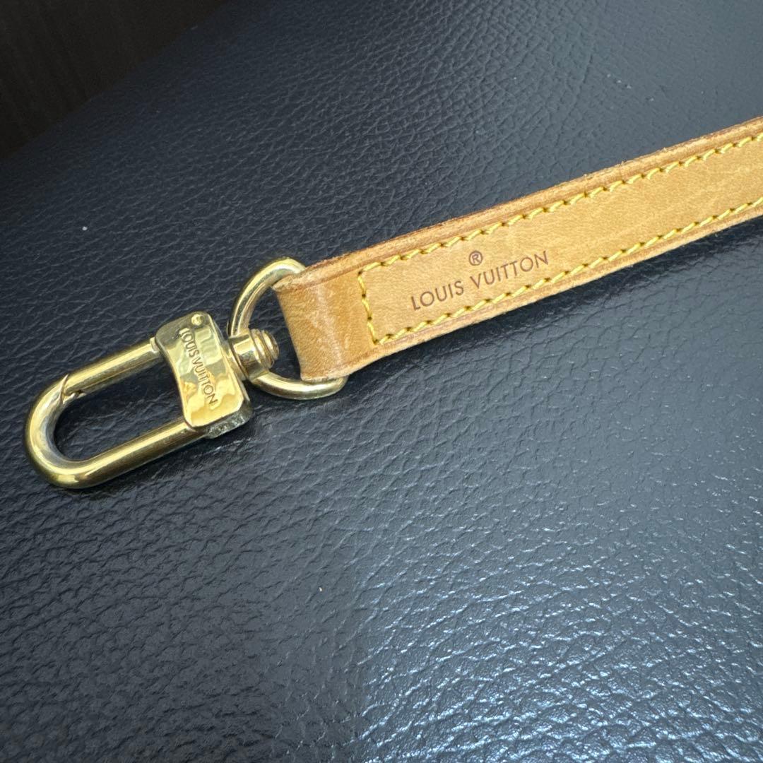 LOUIS VUITTON ヌメ革　ショルダーストラップ①