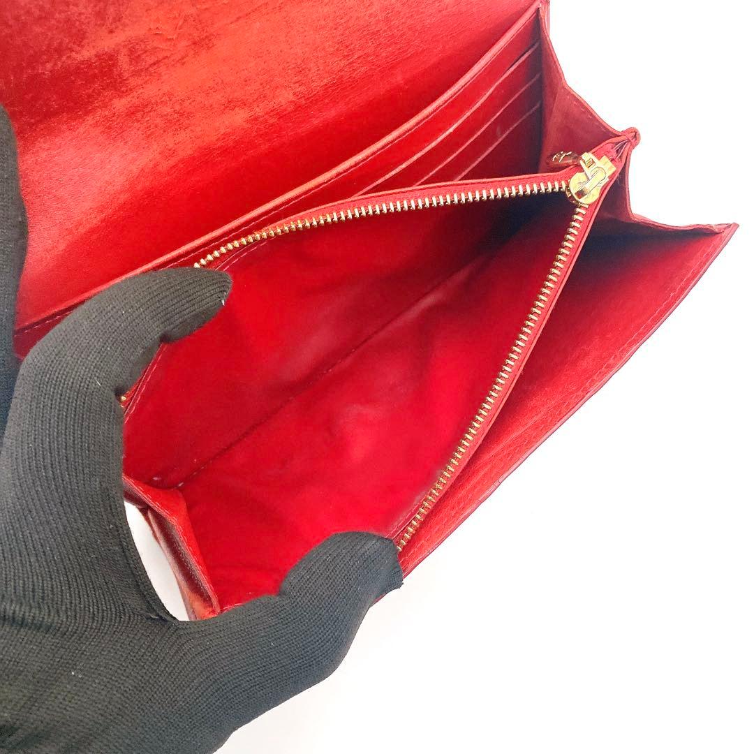 ルイヴィトン ヴェルニ ポルトフォイユサラ レディース 長財布 M93530