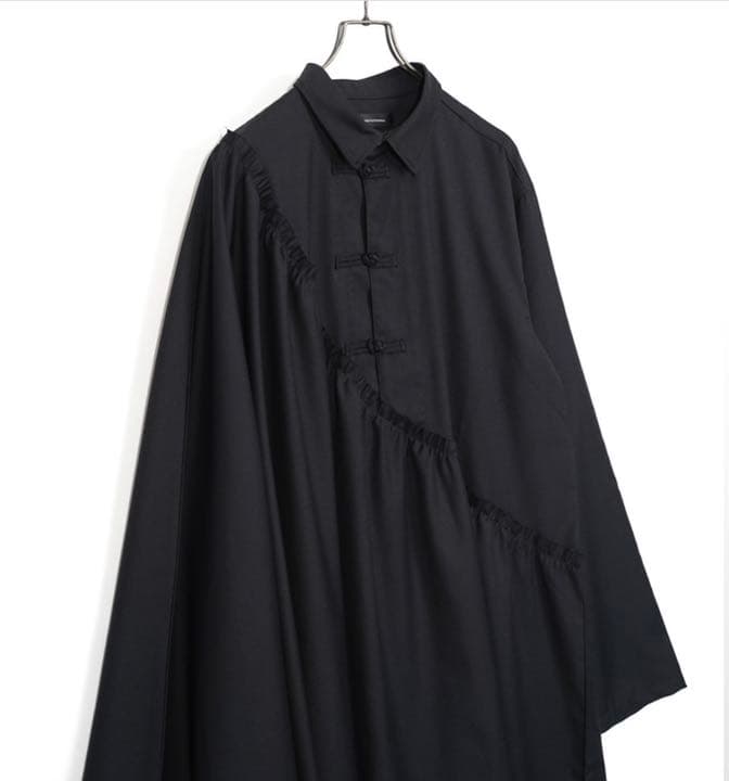 ワンピース notconventional cape china dress