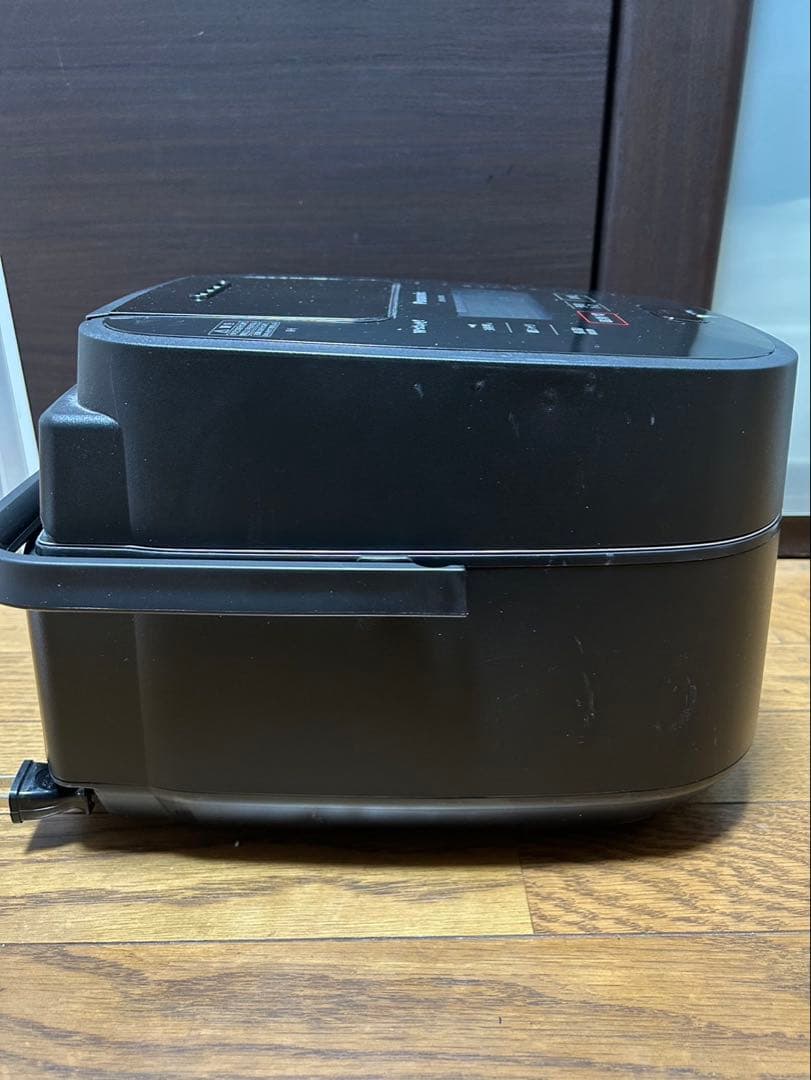 パナソニック SR-VSA100 炊飯器 Wおどり炊き お釜