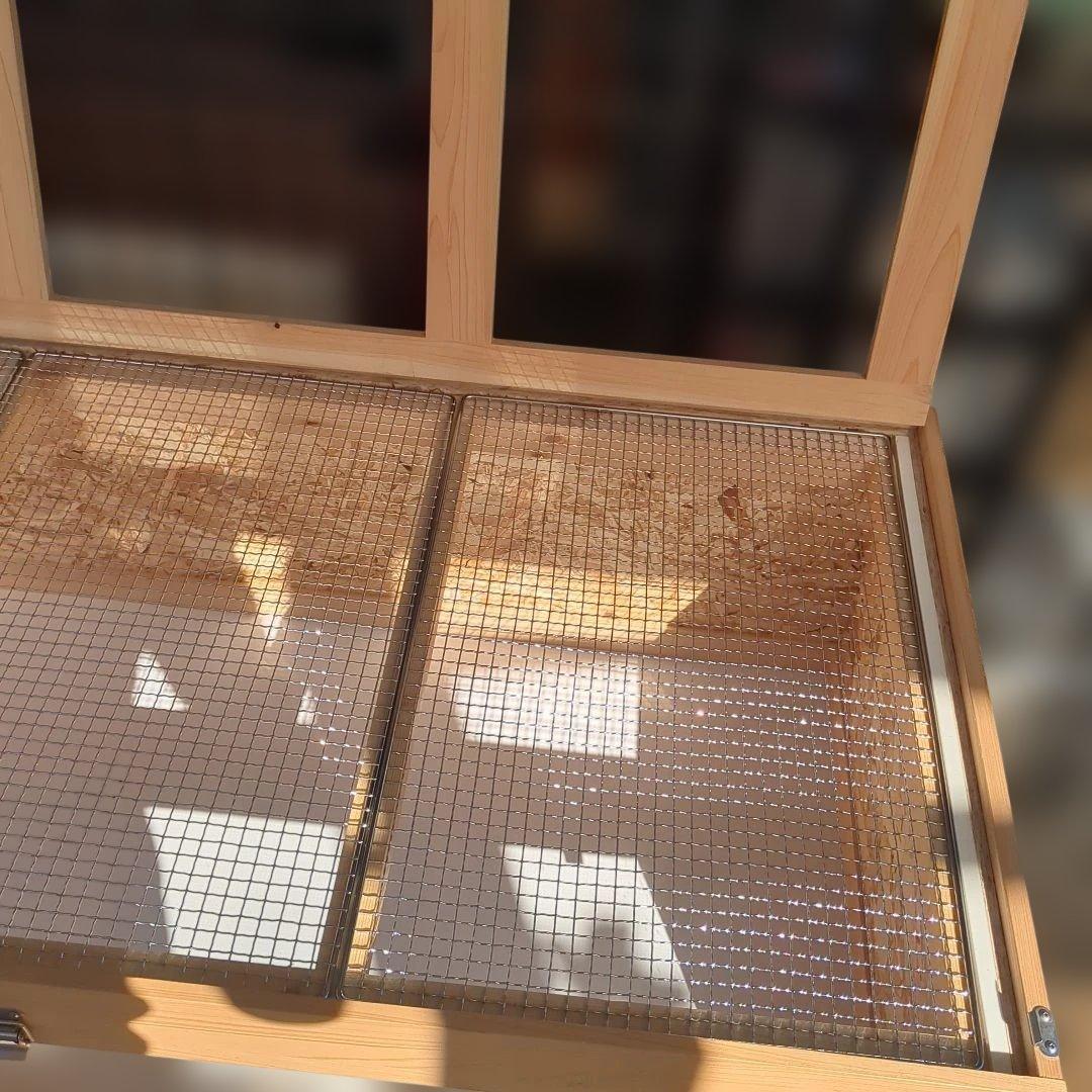 爬虫類ケージ(木製、特注)