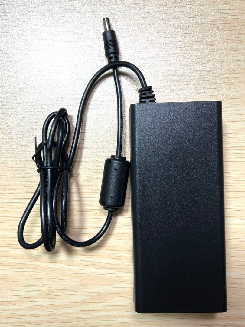 MINISFORUM Venus Series UM580 ミニPC