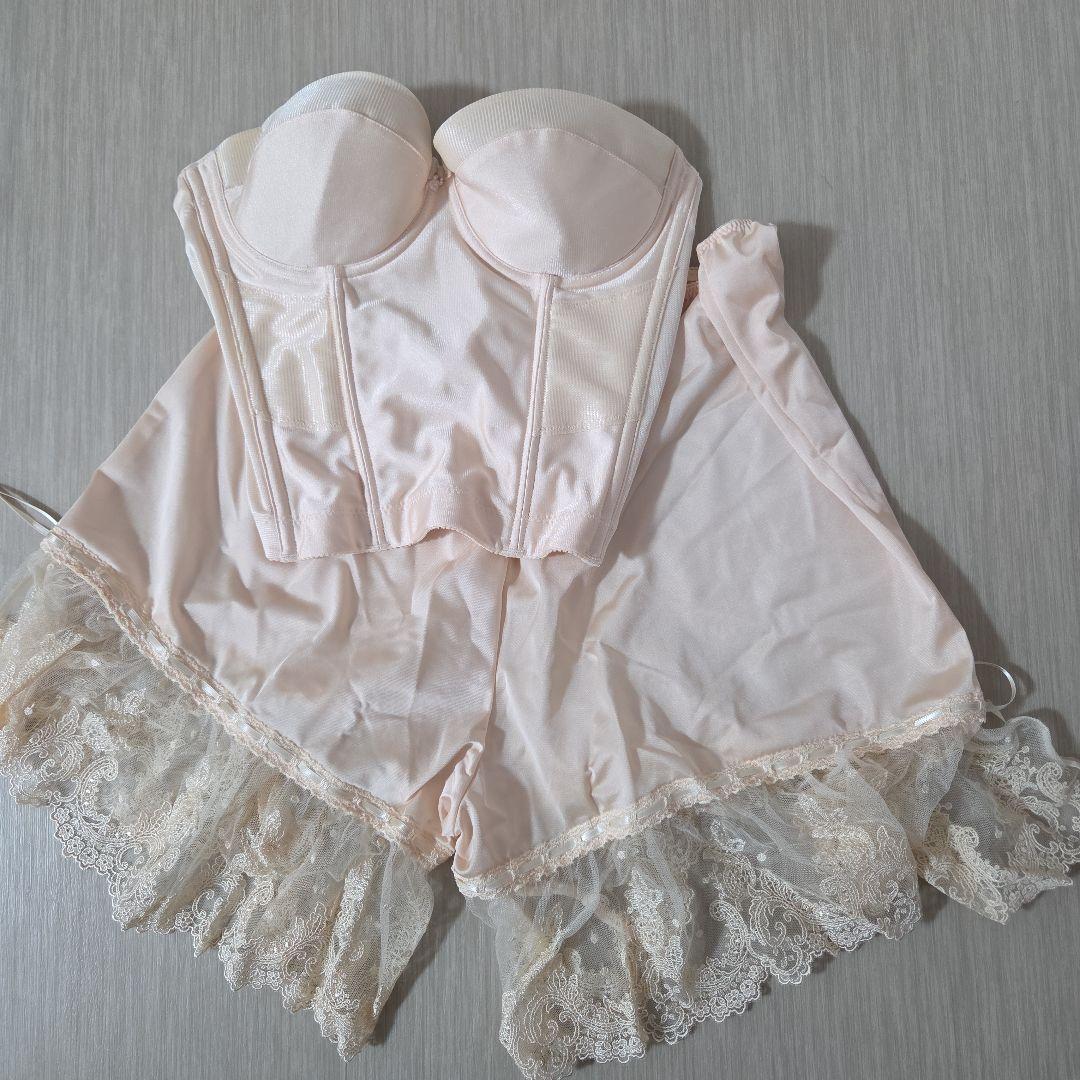 【即購入可】ブライダルインナー ビスチェのみ