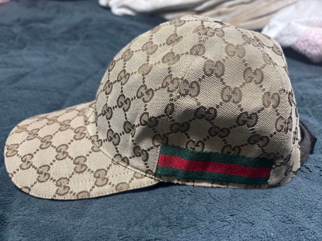 GUCCI GGロゴ ベージュキャップ Mサイズ