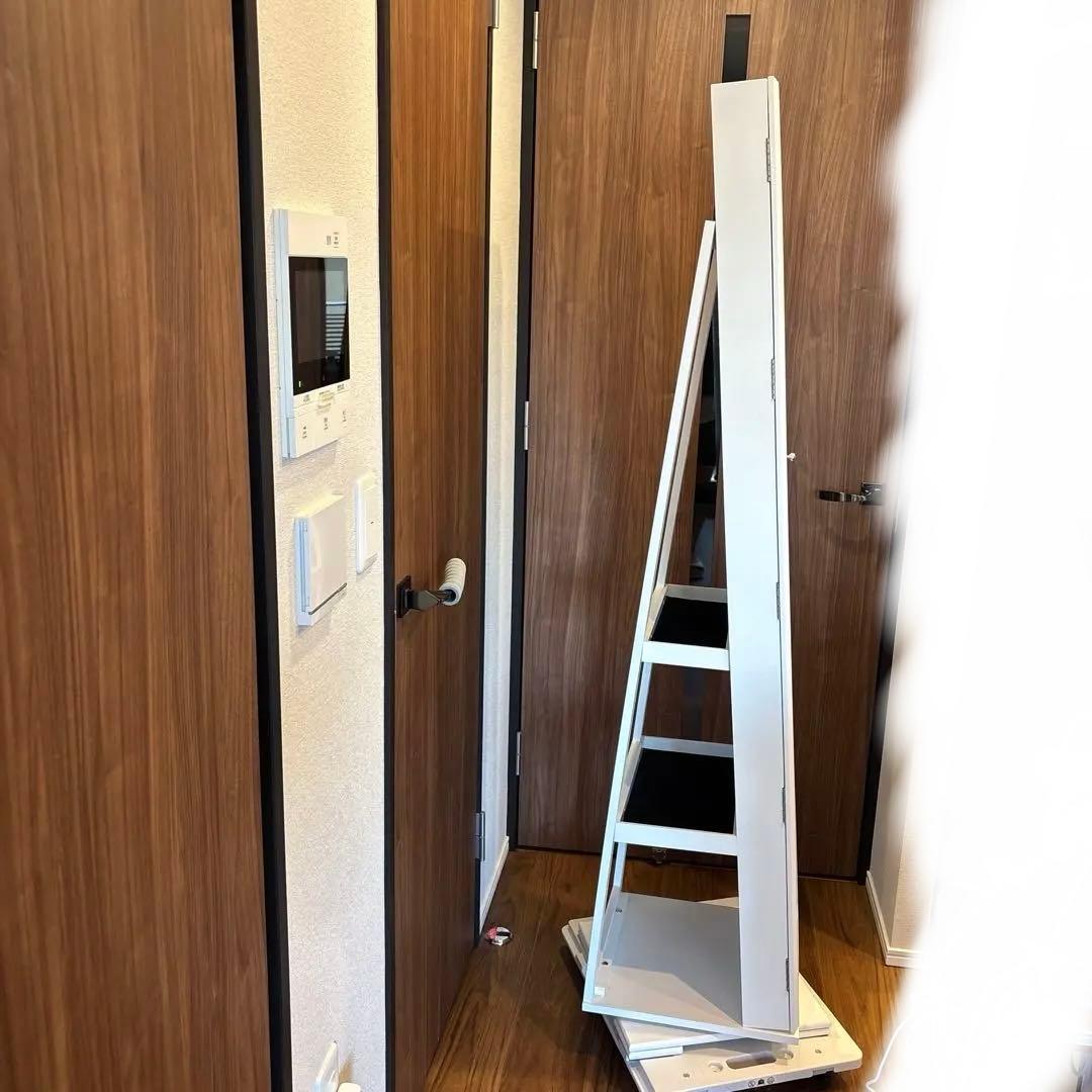 ぽんず　ホワイト スタンドミラー 収納付き　アクセサリーケース　姿見