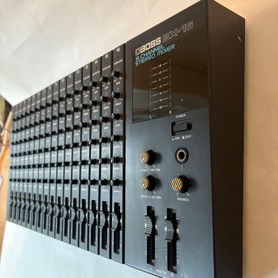 BOSS BX-16 16チャンネル ステレオミキサー　電源アダプター付