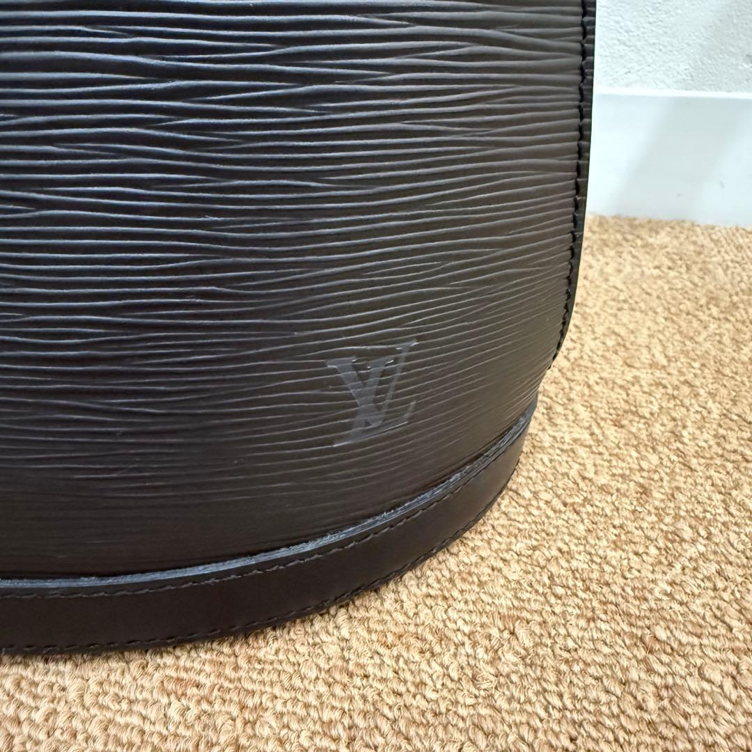 【sale】ルイヴィトン エピ クリュニー ショルダーバッグ バケツ型 黒