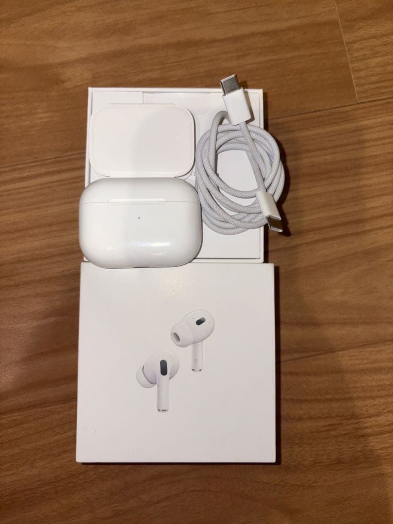 〈極美品〉 AirPods Pro 第2世代 本体Type-C A3047保証付