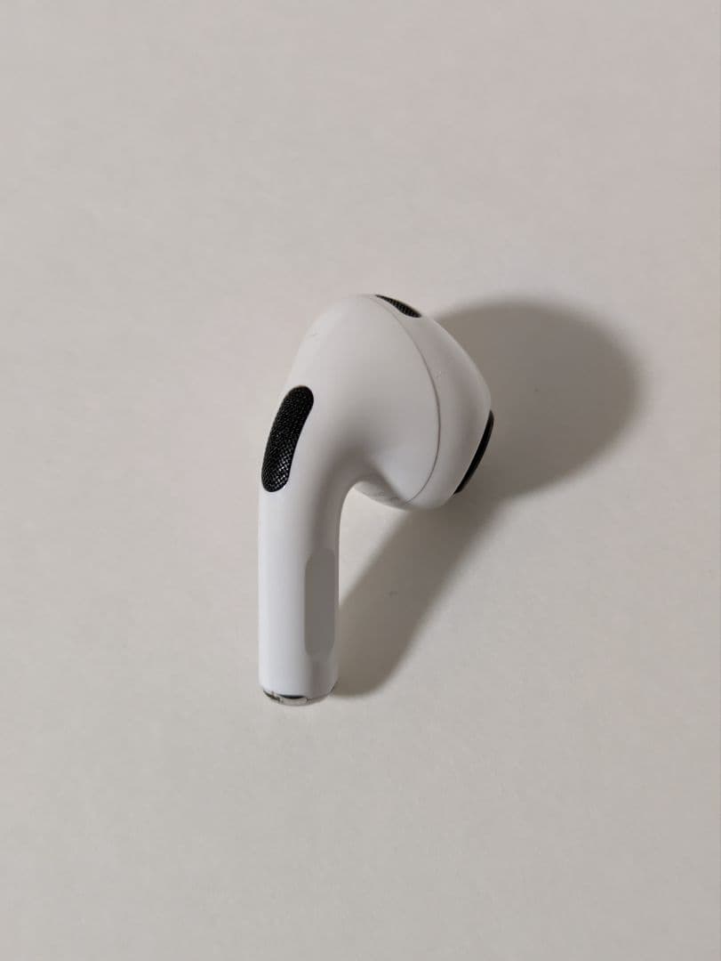 本物 Apple AirPods本体 第二世代 使用期間10カ月