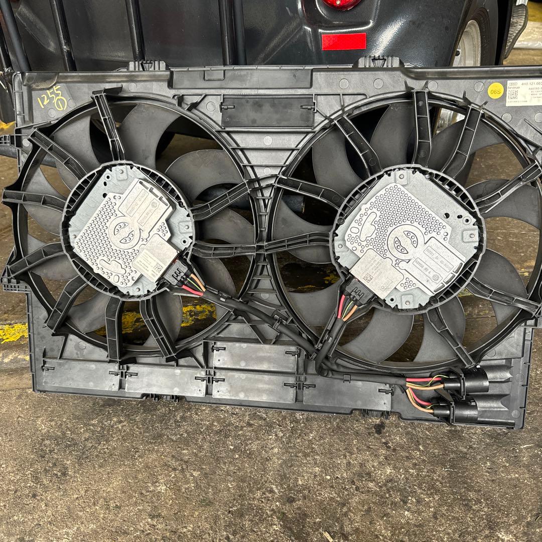 アウディＡ７電動ファン